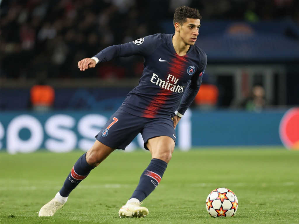 库里半场 库里半场